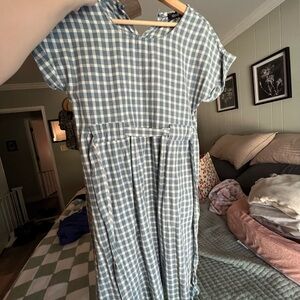 Blue Gingham Short-Sleeve Midi Dress - Classic Casual